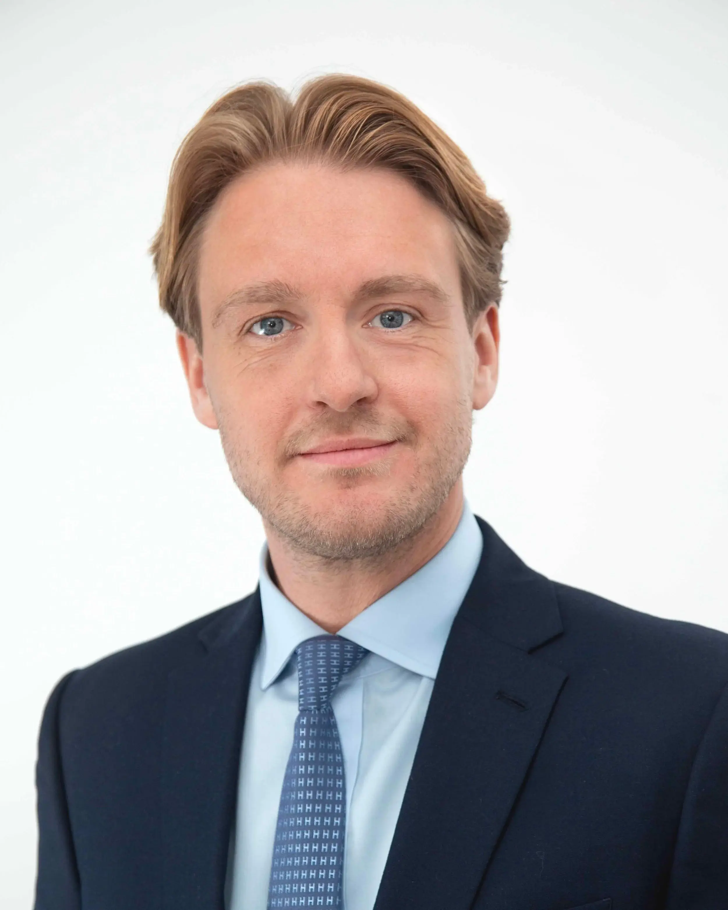 Welcoming Express Medicals Plc’s new Chief Operating Officer, Ross Lee — Express Medicals